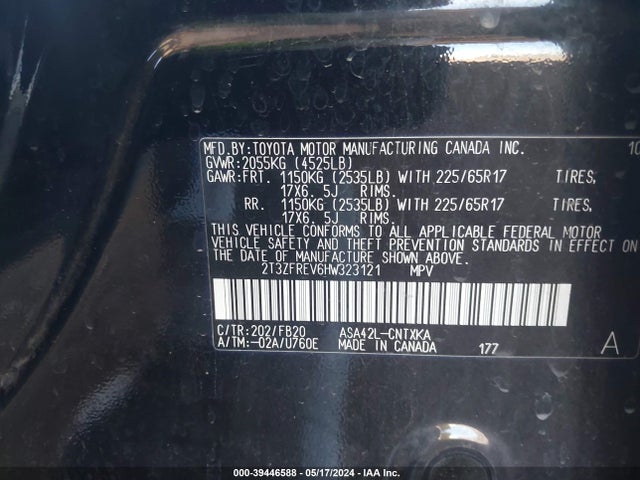 Toyota RAV4 LE 2017 2T3ZFREV6HW323121 Image 9