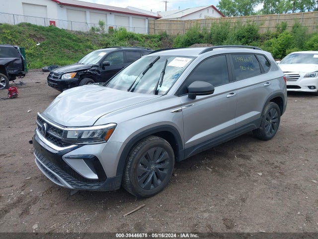 3VVAX7B21NM071785 Volkswagen Taos 1.5t S