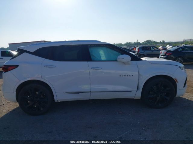 3GNKBFRS9KS693700 Chevrolet Blazer Premier