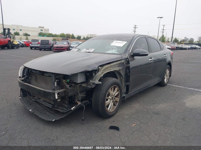 KIA Optima Lx 2017 5XXGT4L32HG139026 Image 2