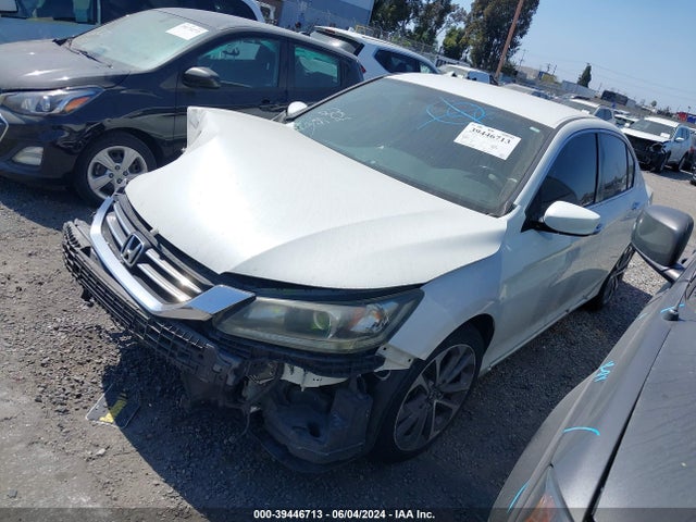 Honda Accord Sport 2015 1HGCR2F55FA106157 Image 2