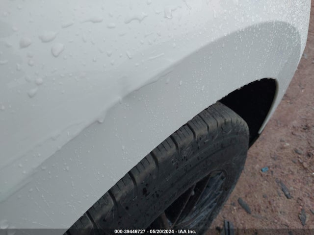 Chevrolet EQUINOX LT 2018 2GNAXSEV3J6210060 Image 18
