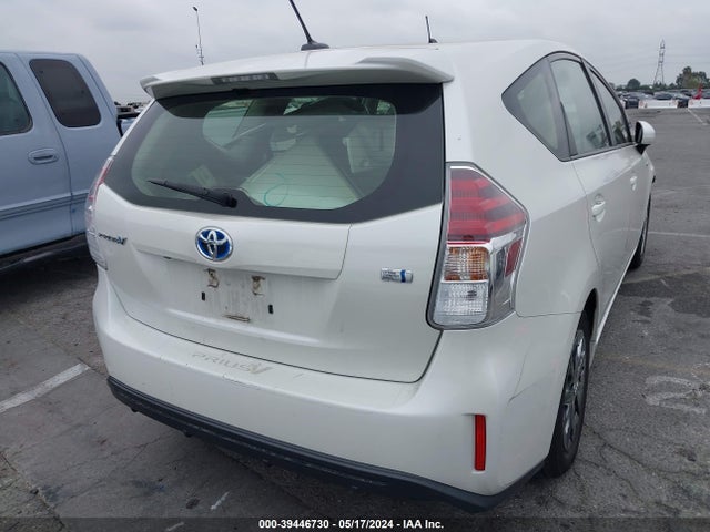 Toyota Prius V Four 2017 JTDZN3EU7HJ059610 Image 16