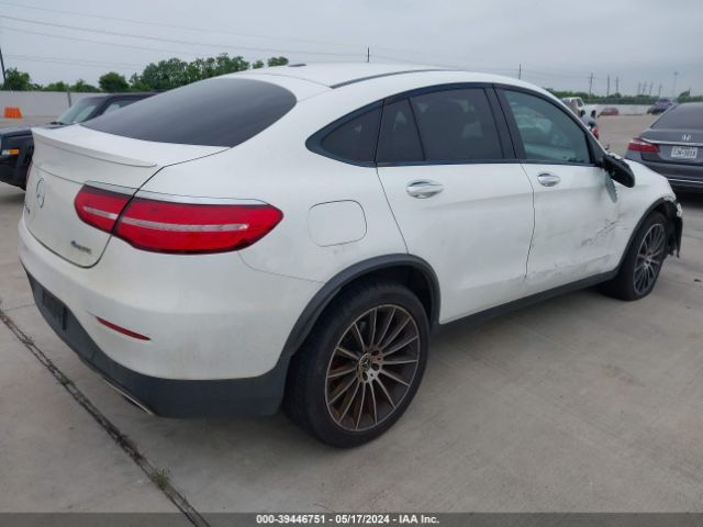 WDC0J4KB8KF535557 Mercedes-Benz Glc 300 Coupe 4matic