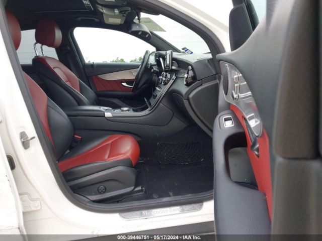 WDC0J4KB8KF535557 Mercedes-Benz Glc 300 Coupe 4matic