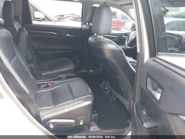 5TDYKRFHXFS056452 Toyota Highlander Limited V6