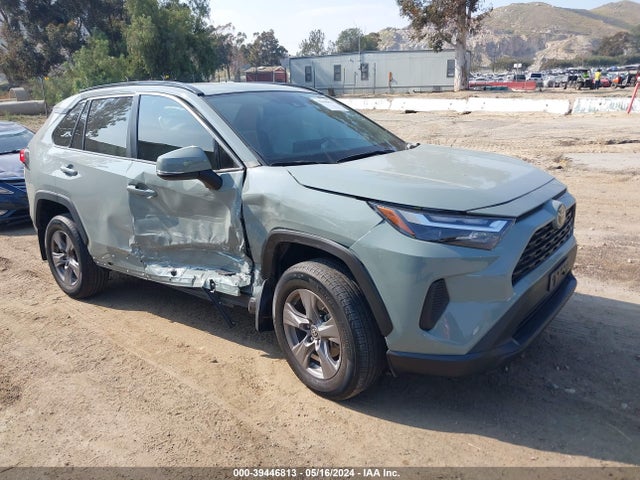Toyota Rav4 Xle 2022 2T3W1RFVXNW196305 zdjęcie główne