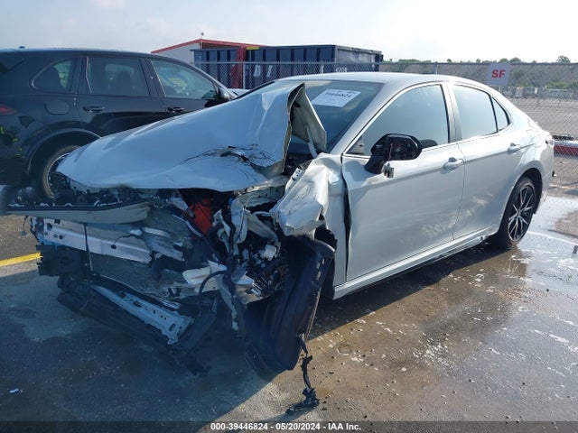 Toyota CAMRY SE 2024 4T1T11AK6RU210555 Image 2