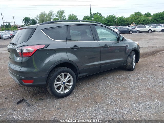 Ford ESCAPE SE 2018 1FMCU9GD0JUB94677 Image 4