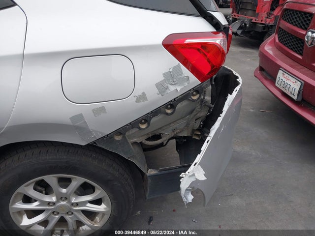 Chevrolet EQUINOX LS 2019 3GNAXHEV6KS560577 Image 17