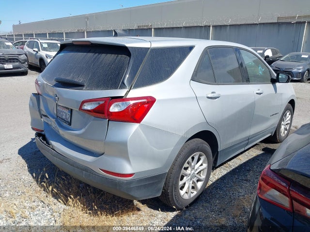 Chevrolet EQUINOX LS 2019 3GNAXHEV6KS560577 Image 4