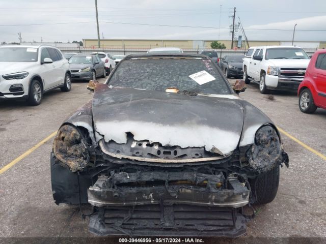 WP0AA2A73KL102290 Porsche PANAMERA 4