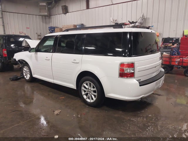 Ford FLEX SE 2019 2FMGK5B84KBA18281 Image 3