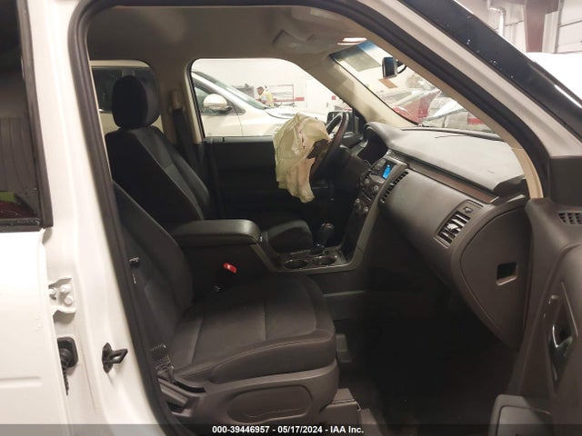 Ford FLEX SE 2019 2FMGK5B84KBA18281 Image 5