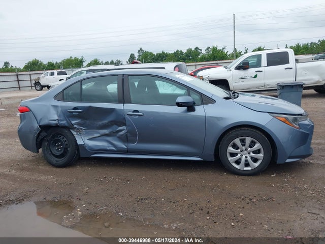 Toyota COROLLA LE 2022 5YFEPMAE8NP274160 Image 13