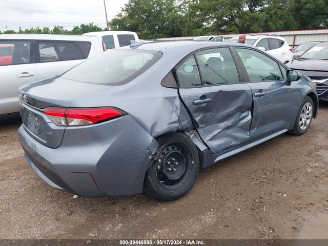 Toyota COROLLA LE 2022 5YFEPMAE8NP274160 Image 4