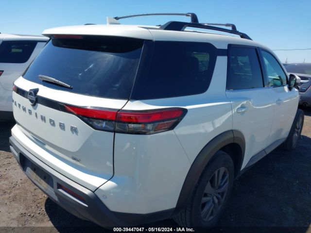 5N1DR3BAXNC247431 Nissan Pathfinder Sv 2wd