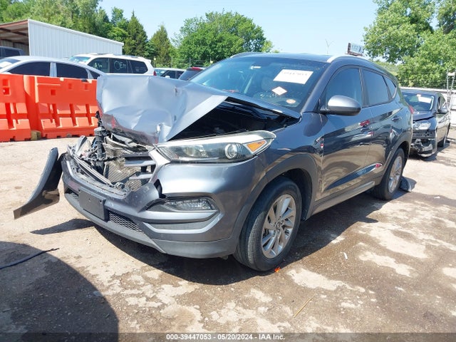 Hyundai TUCSON SE 2017 KM8J3CA48HU294794 Image 2