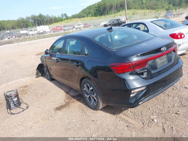 3KPF24AD2ME345010 KIA Forte Lxs