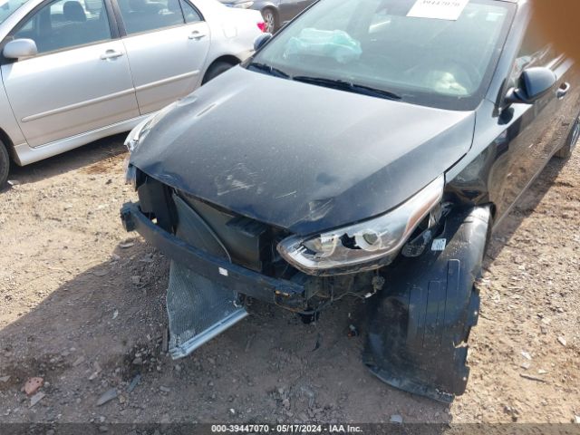 3KPF24AD2ME345010 KIA Forte Lxs