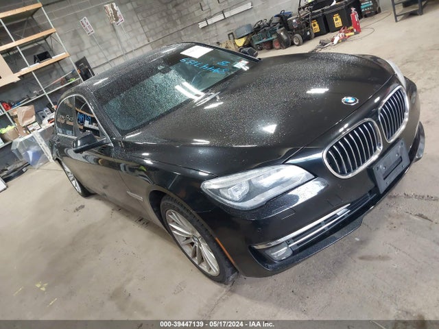 BMW 750li Xdrive 2015 WBAYF8C53FD654142 Image 1