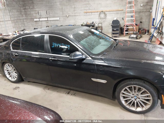 BMW 750li Xdrive 2015 WBAYF8C53FD654142 Image 13