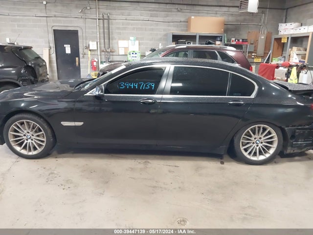 BMW 750li Xdrive 2015 WBAYF8C53FD654142 Image 14