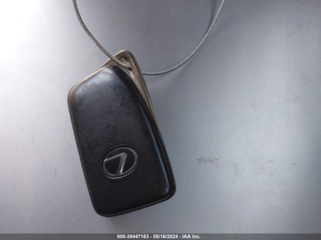 JTHBA1D20H5049719 Lexus IS 200T