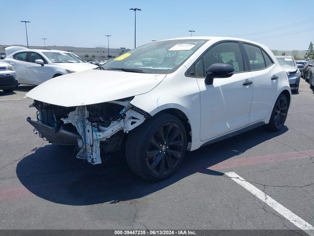 Toyota Corolla Se Nightshade Edition 2020 JTND4RBE1L3096724 Image 2