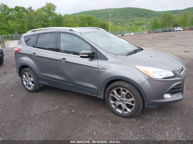 1FMCU9JX2EUE22882 Ford Escape Titanium