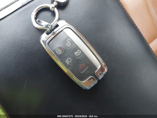 2013 JAGUAR XJ SAJWA2GB8DLV49042 Photo 10