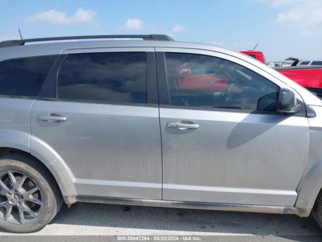 3C4PDCBB7KT798876 Dodge JOURNEY SE