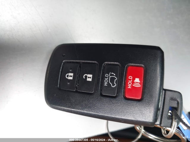 Toyota Rav4 Limited 2016 2T3YFREV1GW256289 Image 11