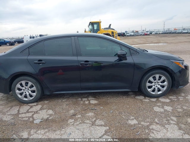 Toyota COROLLA LE 2021 5YFEPMAE9MP231364 Image 13