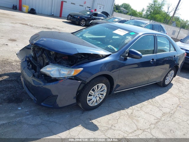 Toyota CAMRY LE 2014 4T4BF1FK4ER410114 Image 2