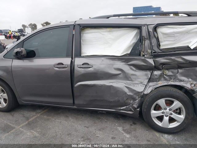 Toyota Sienna Le 8 Passenger 2015 5TDKK3DC9FS680835 Image 13
