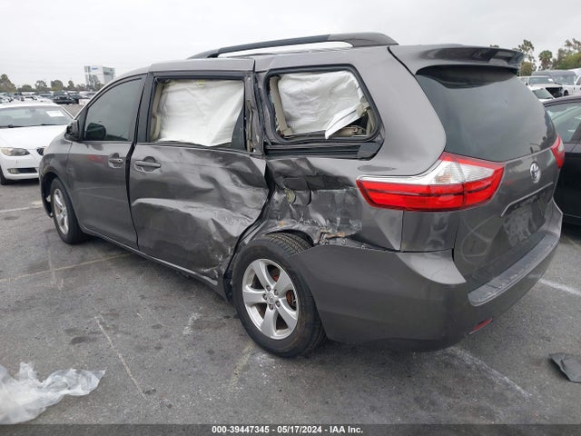 Toyota Sienna Le 8 Passenger 2015 5TDKK3DC9FS680835 Image 3