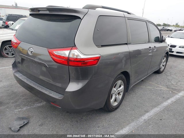 Toyota Sienna Le 8 Passenger 2015 5TDKK3DC9FS680835 Image 4