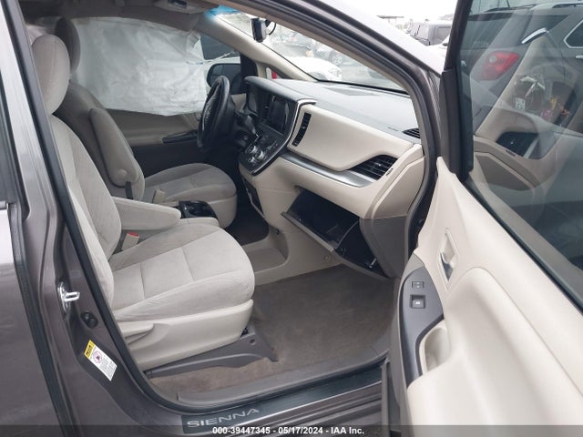 Toyota Sienna Le 8 Passenger 2015 5TDKK3DC9FS680835 Image 5
