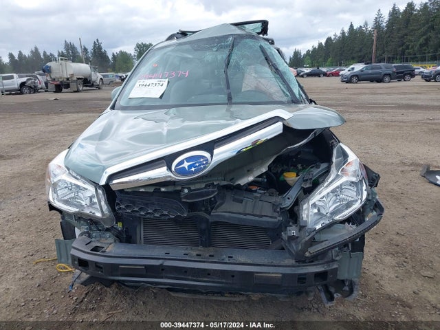 Subaru Forester 2.5i Limited 2015 JF2SJAHC0FH598791 Image 13