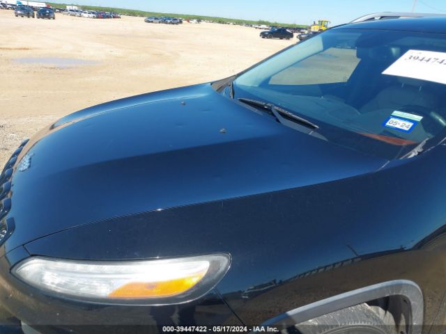 1C4PJLDB8HW522344 Jeep Cherokee Limited Fwd