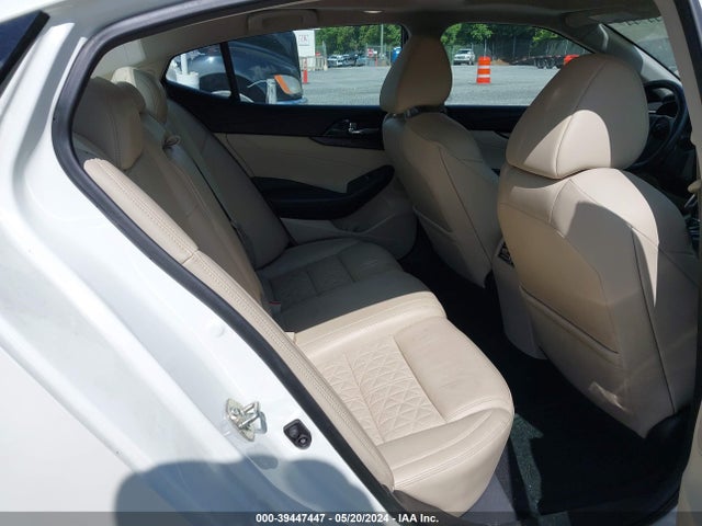 Nissan Maxima 3.5 Platinum 2017 1N4AA6AP6HC381725 Image 8