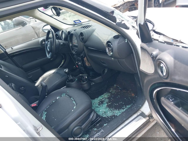 2013 MINI COUNTRYMAN WMWZB3C58DWM31230 Photo 4