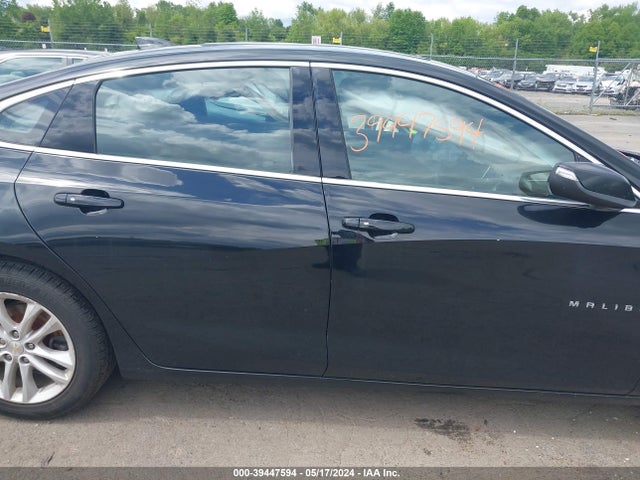 Chevrolet MALIBU LT 2018 1G1ZD5ST5JF141878 Image 13