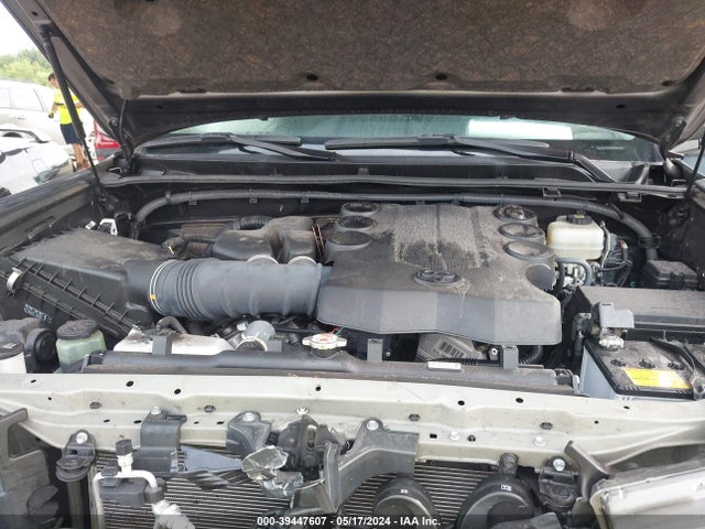 Toyota 4RUNNER SR5 2022 JTEMU5JR7N5982096 Image 10