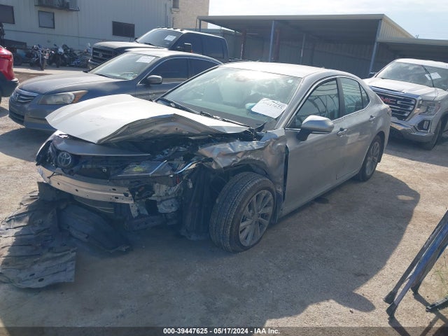 Toyota CAMRY LE 2024 4T1R11AK2RU223278 Image 2