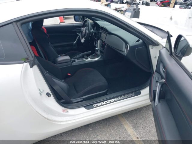 JF1ZNAA12G8705342 Scion FR-S