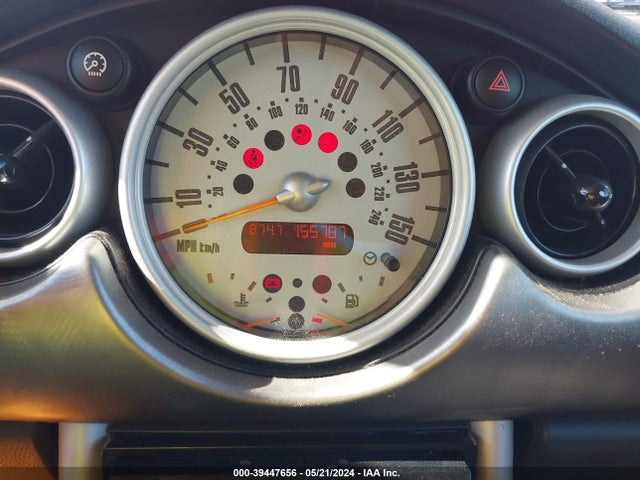 2005 MINI COOPER S WMWRE33525TL14138 Photo 6