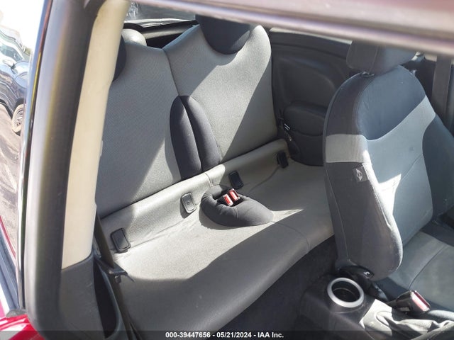 2005 MINI COOPER S WMWRE33525TL14138 Photo 7