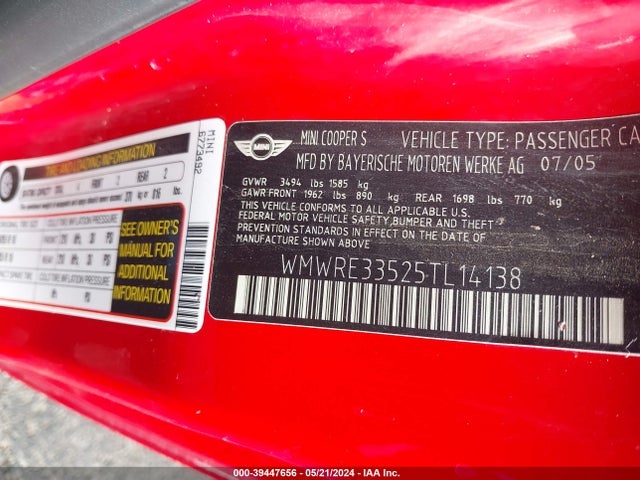 2005 MINI COOPER S WMWRE33525TL14138 Photo 8